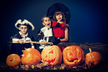 çocuklar Cadılar Bayramı