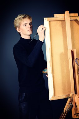 Sanatçı iş başında