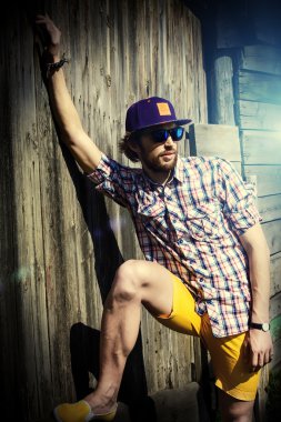 rahat tarzı kıyafetler