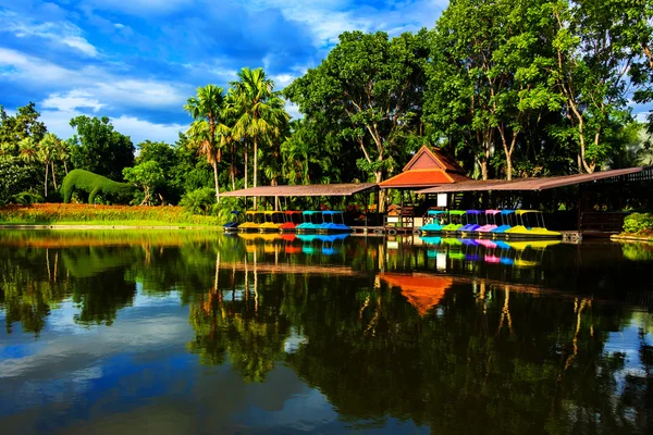 Colorful pedal boat in lake — Stock Photo, Image
