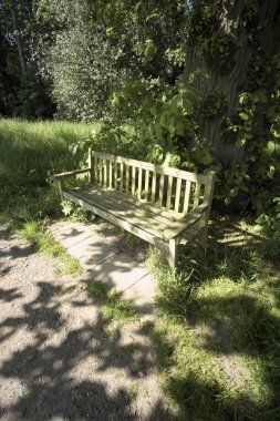 şehir dışında bir Bank