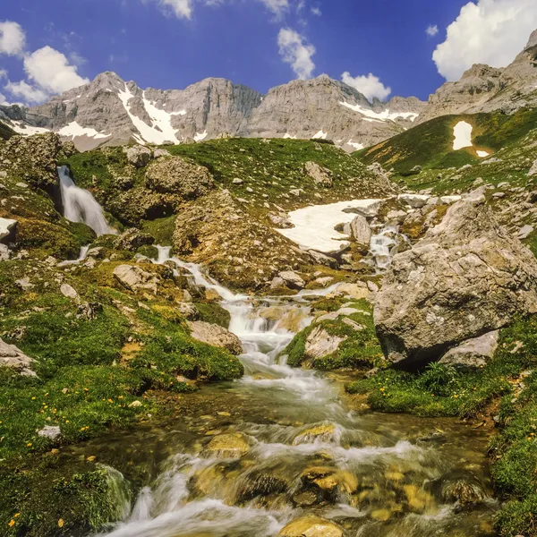 The ecrins valley the french alps — Stock Photo, Image