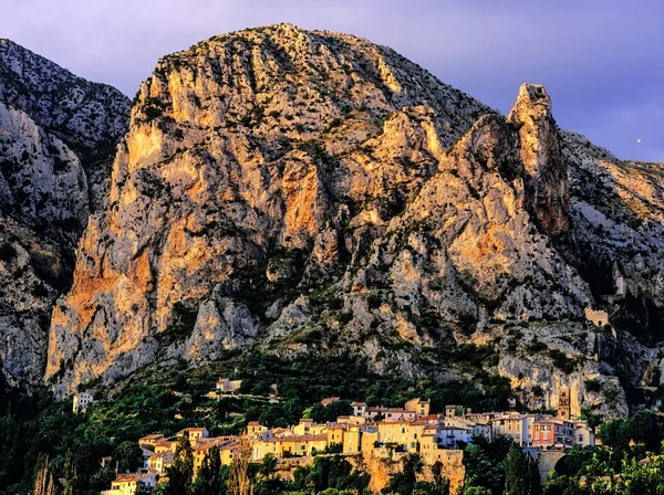 Moustiers ste marie — Stock fotografie