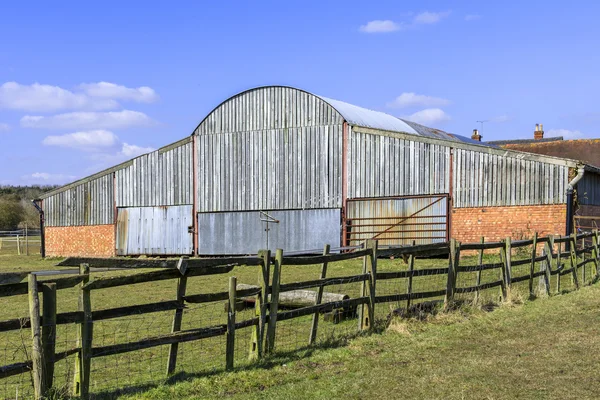 Fienile in azienda — Foto Stock