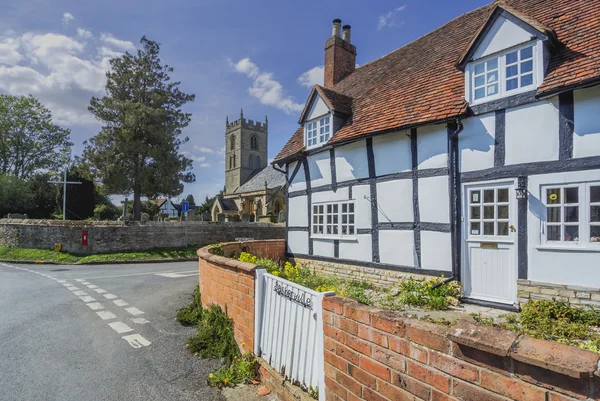 Ferienhaus in einem englischen Dorf — Stockfoto