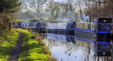 Stratford upon avon kanalı lapworth uçuş kilitleri warwickshire midlands İngiltere İngiltere