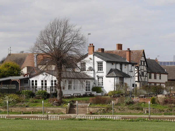 Dorp met huizen in platteland — Stockfoto