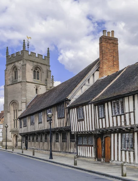 Котедж в stratford після avon — стокове фото