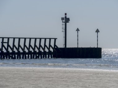 Littlehampton Beach'te iskelede