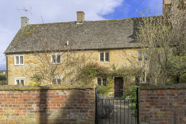 Old house in chipping norton — Stock Photo, Image