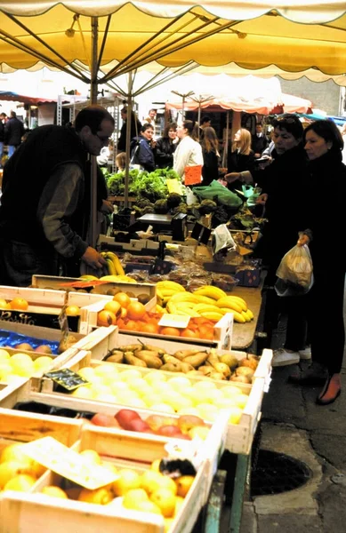 Sokak Pazarı Dükkanlar Picardy Fransa — Stok fotoğraf