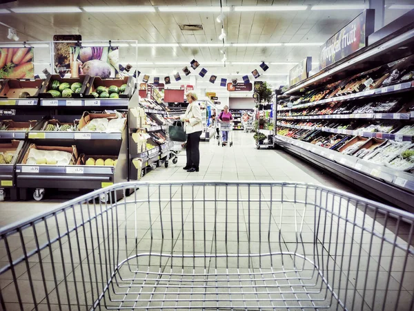 Carro Supermercado England —  Fotos de Stock