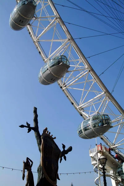 Londra Occhio Grande Ruota Lungo Fiume Tamigi Inghilterra — Foto Stock