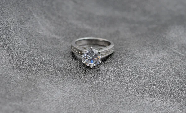 Bague diamant — Photo