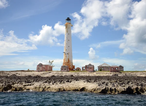 在巴哈马的伟大艾萨克岛灯塔 — 图库照片