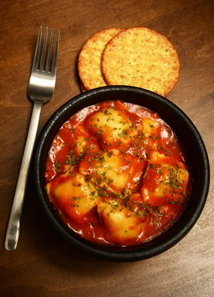 Ravioli and crackers — Stock Photo, Image