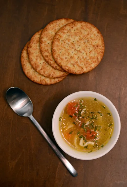 Wegetariańska zupa z makaronem — Zdjęcie stockowe