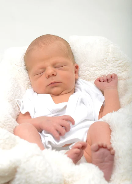 Sleeping newborn infant — Stock Photo, Image