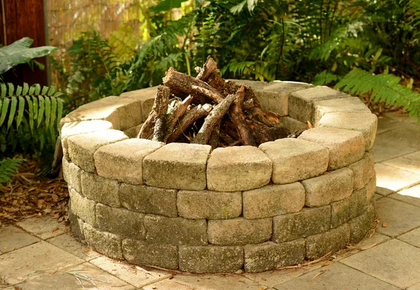 Fire pit — Stock Photo, Image