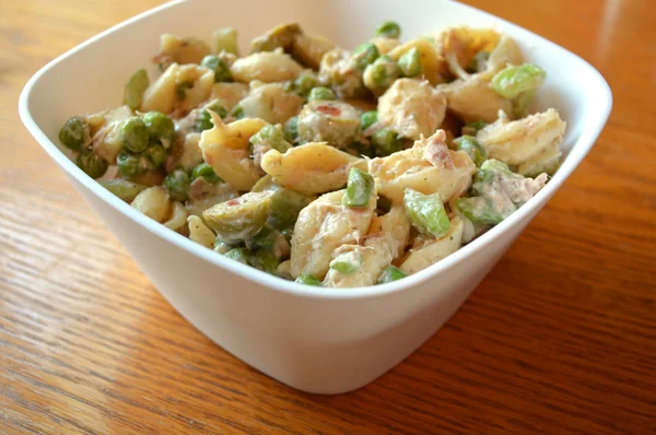 Cazuela de fideos de atún — Foto de Stock