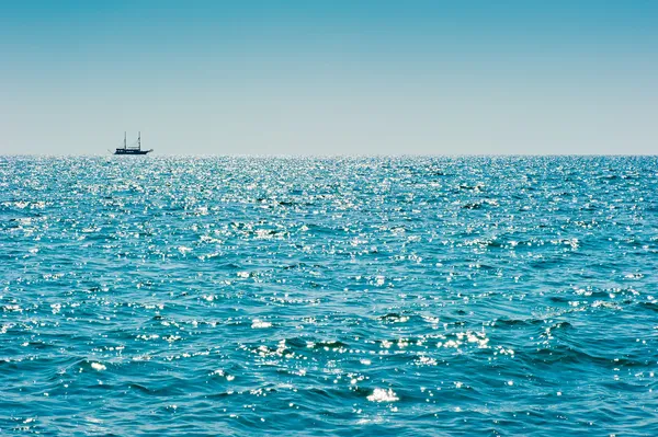 Djupa blå havet — Stockfoto