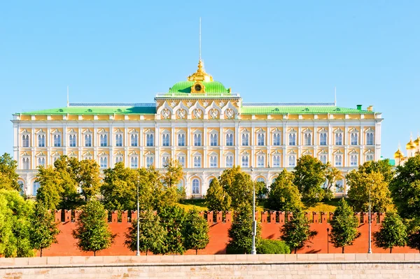 Uitzicht op het grand kremlin palace. Moskou. — Stockfoto