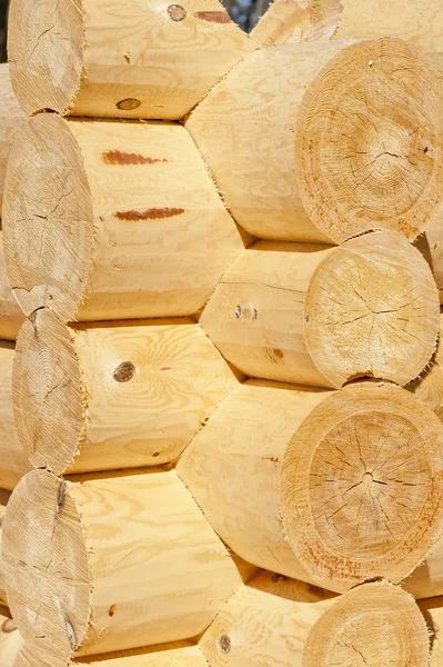 Angolo di case in legno di tronco, fatto tritare "in Oblomov" ("la tazza ") — Foto Stock