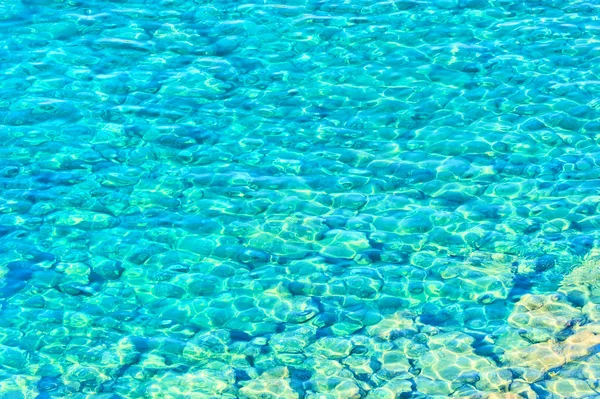 Záři slunce na povrchu mořské vody — Stock fotografie