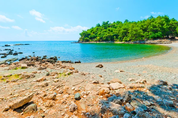 Foto panorámica bahía de mar con agua turquesa —  Fotos de Stock