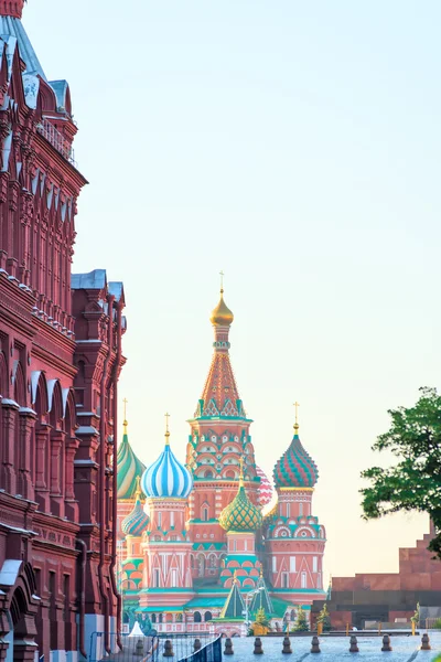 Praça Vermelha de Moscou ao amanhecer — Fotografia de Stock