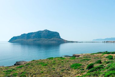 Monemvasia eski kenti, Yunanistan adası