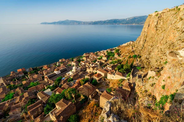 Romantisches Befestigtes Griechisches Dorf Auf Der Felseninsel Monemvasia Peloponnes Griechenland — Stockfoto