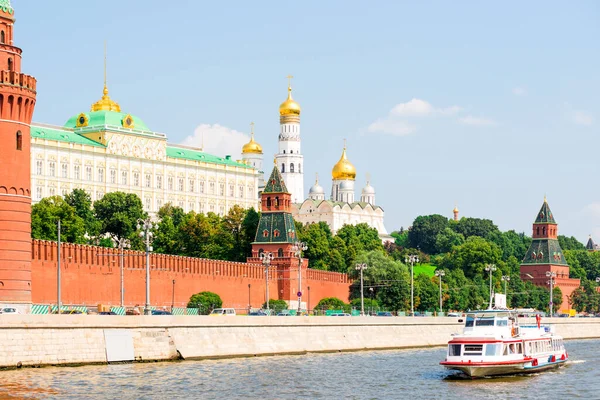 View Kremlin Summer Day Moscow Russia — Stok fotoğraf