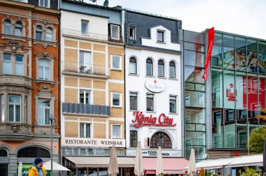 ACHEN, ALMANLIK. Ekim, 04, 2020. Konig Şehir Kafe cephesi