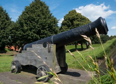 Canon bourtange içinde