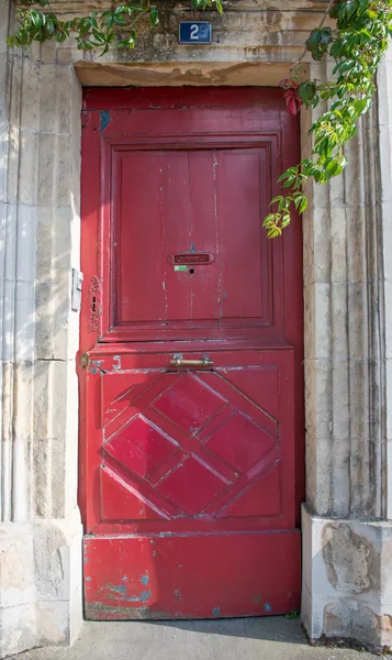 Czerwone drzwi — Zdjęcie stockowe