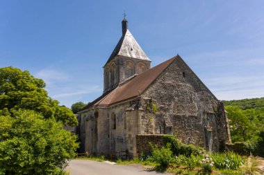 Gargilesse-Dampierre, Fransa - 14 Haziran 2022: Fransa 'nın Artı Beaux Villages de France kasabalarından biri olan Gargilesse' deki küçük Gargilesse köyünün dışı.