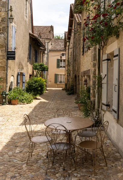 Saint Jean Cole Frankreich Juni 2022 Kleine Straße Mit Stühlen — Stockfoto