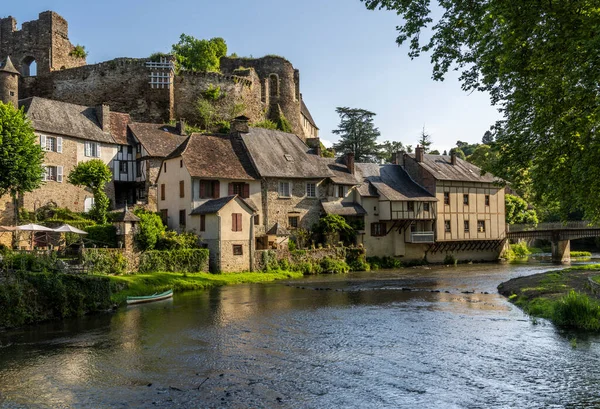 Segur Chateau Fransa Haziran 2022 Segur Chateau Köyünün Auvezere Nehri — Stok fotoğraf