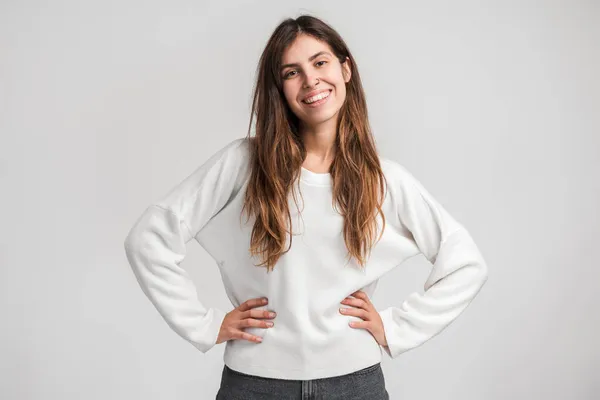 Portret Van Een Lachende Vrouw Die Positieve Emoties Geluk Uitdrukt — Stockfoto