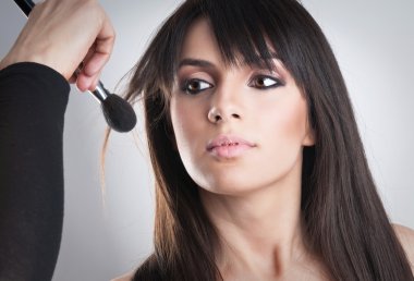 güzel bir genç kadın face.make-up konsepti