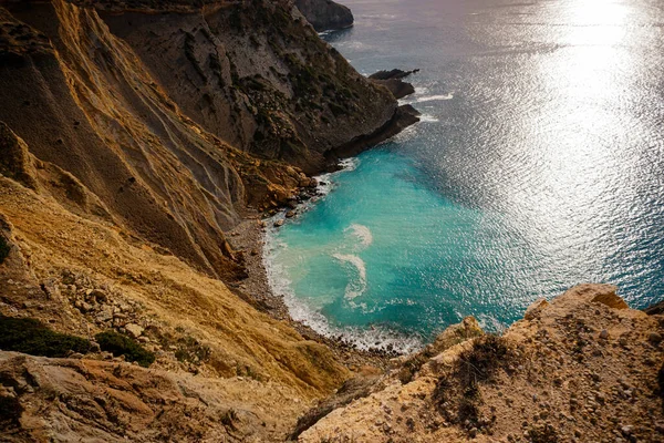 uçurumdan deniz manzarası