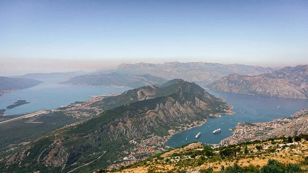 Kotor, Karadağ'defne