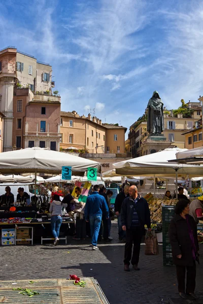 Piazza Campo di Fiori, Roma, Itália — Fotografia de Stock