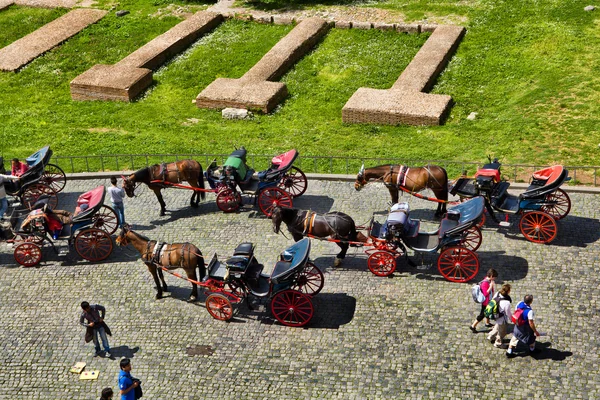 Carrozze per i turisti — Foto Stock