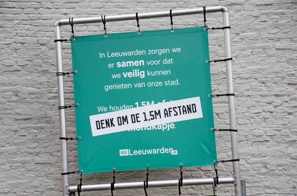 Leeuwarden Netherlands October 2021 Somewaht Tilted Steel Frame Canvas Some — Stock Photo, Image