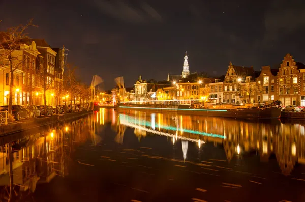 Haarlem Netherlands November 2021 View Spaarne River Night Lighttrail Boat — Stock Photo, Image