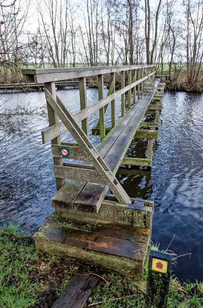 Narrow Wooden Bridge Canal Connecting Two Hiking Trails Krimpenerwaard Polder — Photo