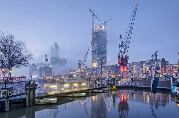 Rotterdam Países Bajos Enero 2022 Puente Pontones Grúas Embarcaciones Históricas — Foto de Stock