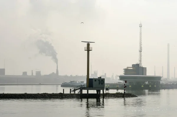 Rotterdam September 2022 Zicht Vanaf Rivier Naar Het Radarcontrolecentrum Het — Stockfoto